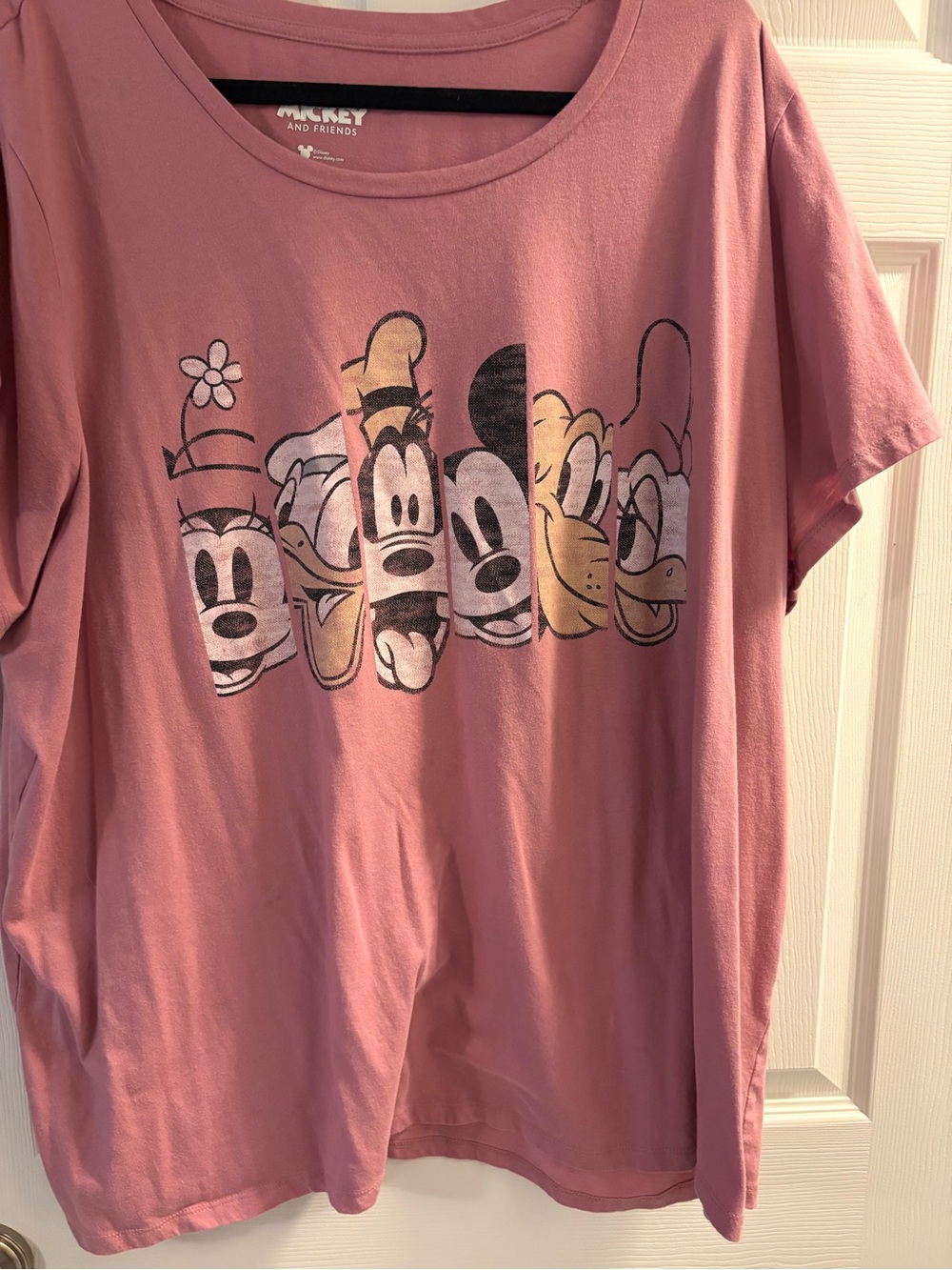 Hybrid Apparel Girls' Dusky Pink Mickey & Friends Graphic Tee